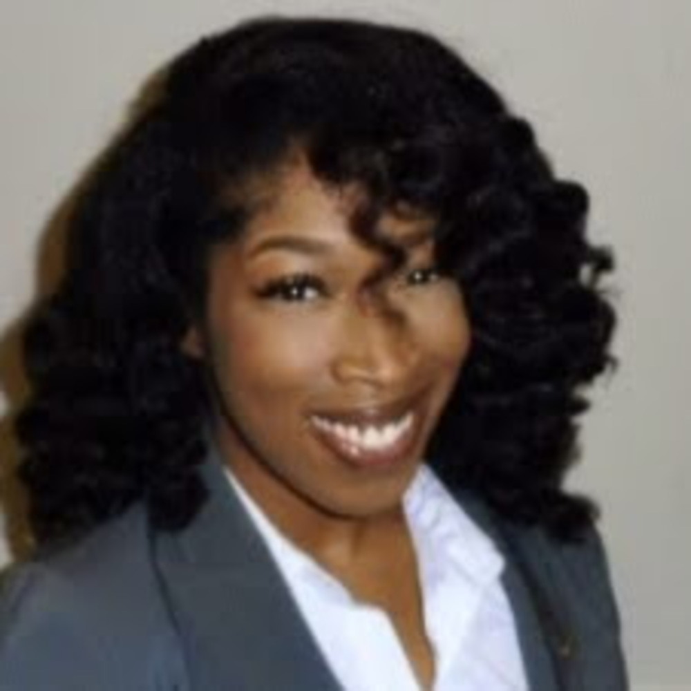 Meet your Posher, Cierra